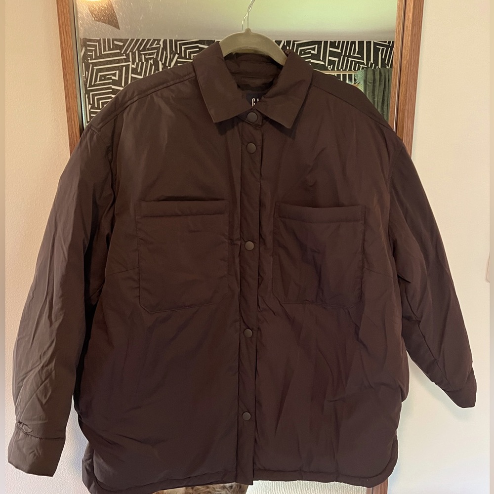Oversized puffer shacket with down from Gap. Size medium